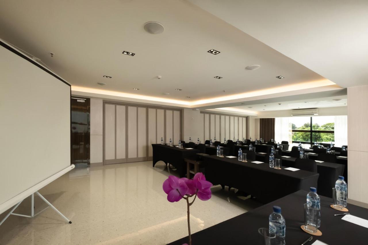 Dream Of Aventus Hotel Kuta Kuta  Bagian luar foto
